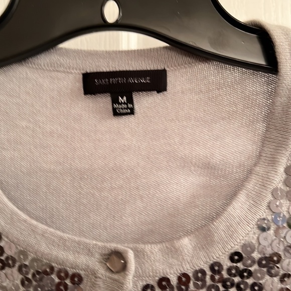 Front button sweater - Picture 2 of 5